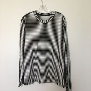 Lululemon Speed Long Sleeved Striped Shirt Large